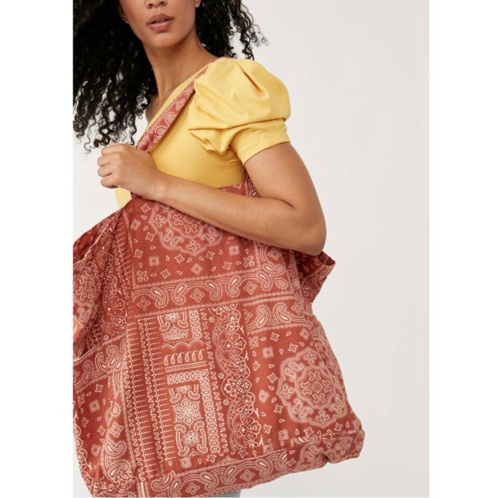 🔥NWT Free People🔥 Organic Veg Dyed 
Printed Tote Bandana MSRP $68 - Picture 3 of 5